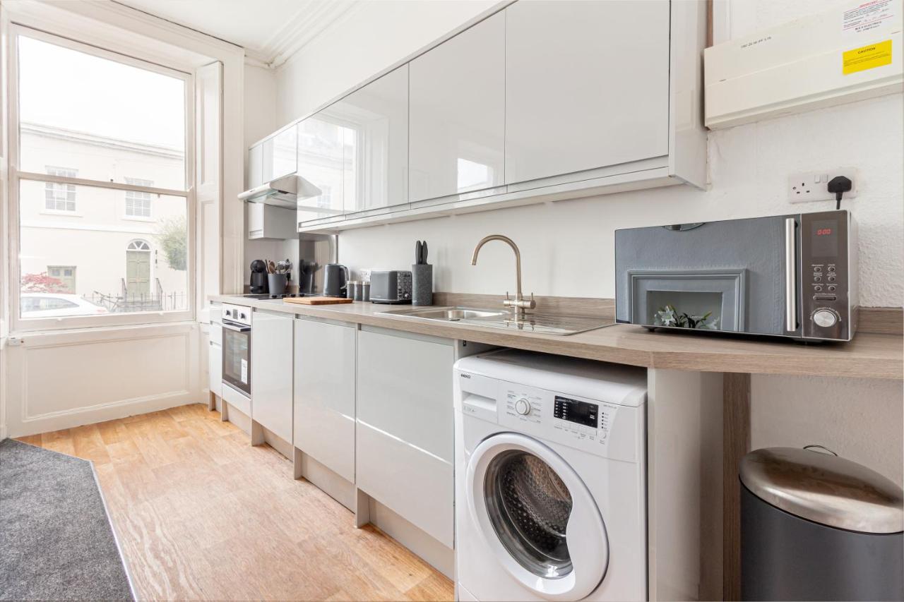 Host & Stay - Montpellier Villa Apartment Cheltenham Esterno foto